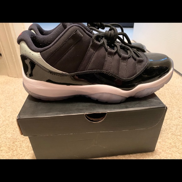 Jordan 11 low - Picture 6 of 7